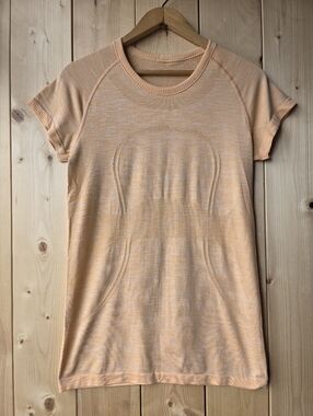 Lululemon Run Swiftly Tech Short Sleeve Shirt Size 10